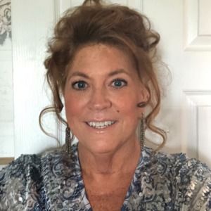 Meet your Posher, Lori anne